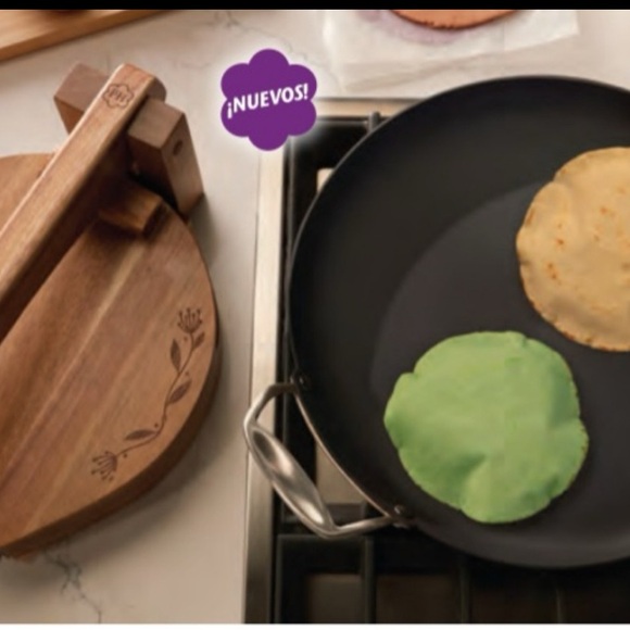 Wooden Tortilla Press and Non-Stick comal